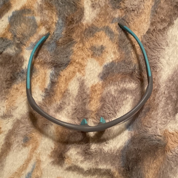 GWG Safety Glasses - Picture 2 of 4